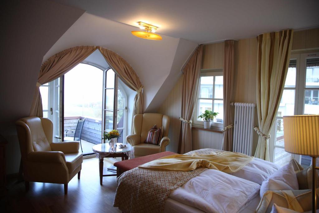 Romantik Hotel Namenlos Ahrenshoop Ruang foto