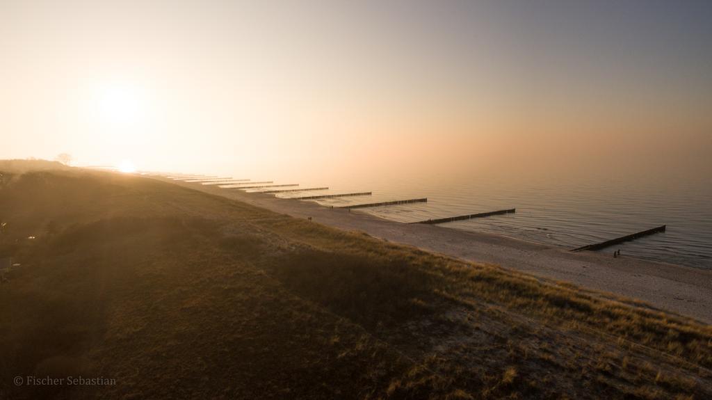 Romantik Hotel Namenlos Ahrenshoop Bagian luar foto