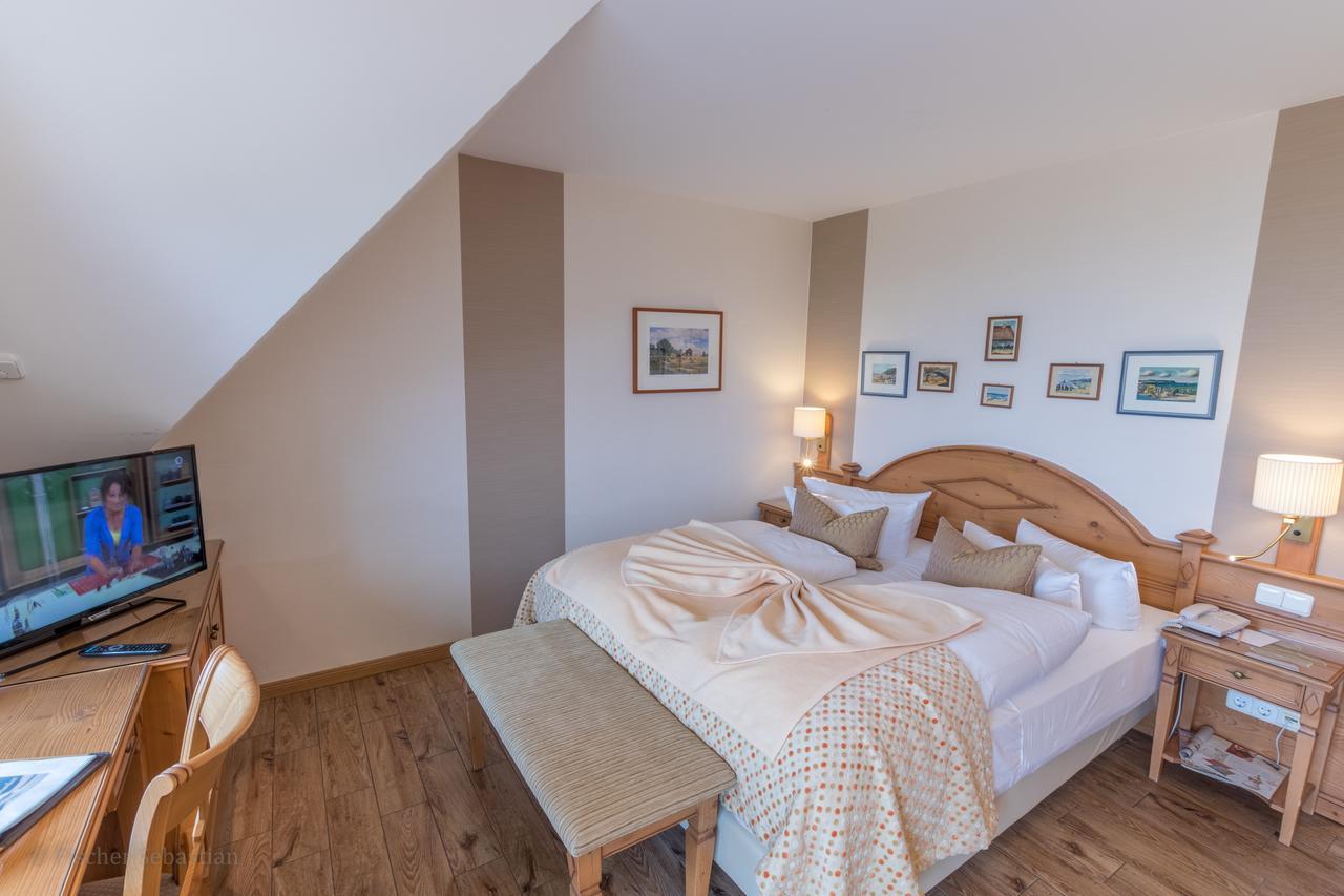 Romantik Hotel Namenlos Ahrenshoop Bagian luar foto